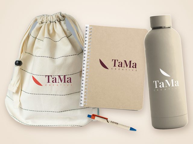 Mockup ilustrativo: itens do kit integração com a marca TaMa